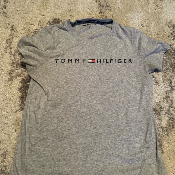 Tommy Hilfiger women’s shirt - Picture 1 of 1